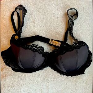 Felina Tricia Black Lace Sea Shell Demi Bra Sz 36B - NEW
